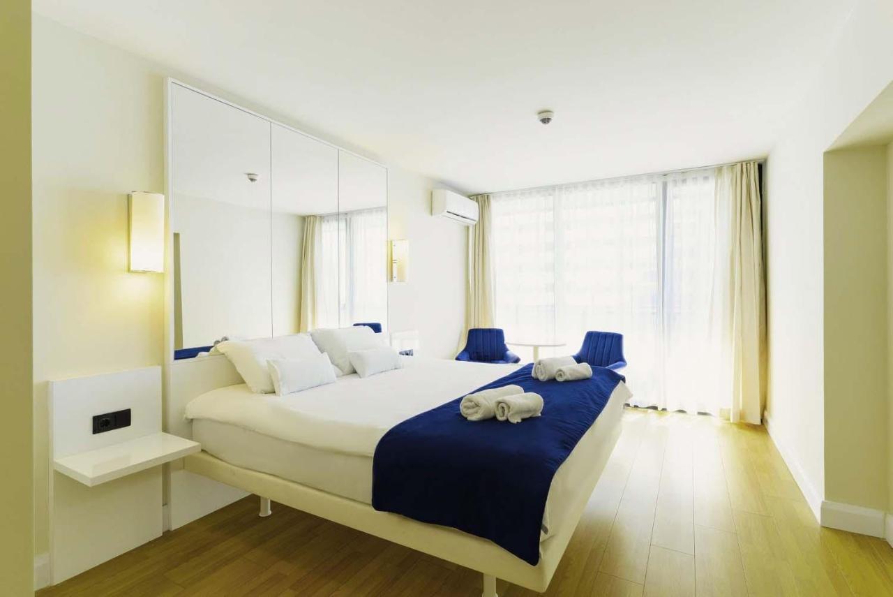 Elegance Sea View Aparthotel In Orbi City Батумі Екстер'єр фото