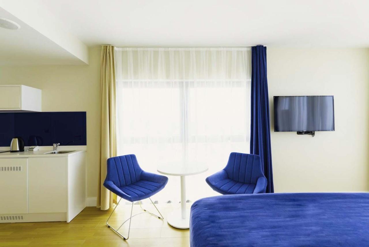 Elegance Sea View Aparthotel In Orbi City Батумі Екстер'єр фото
