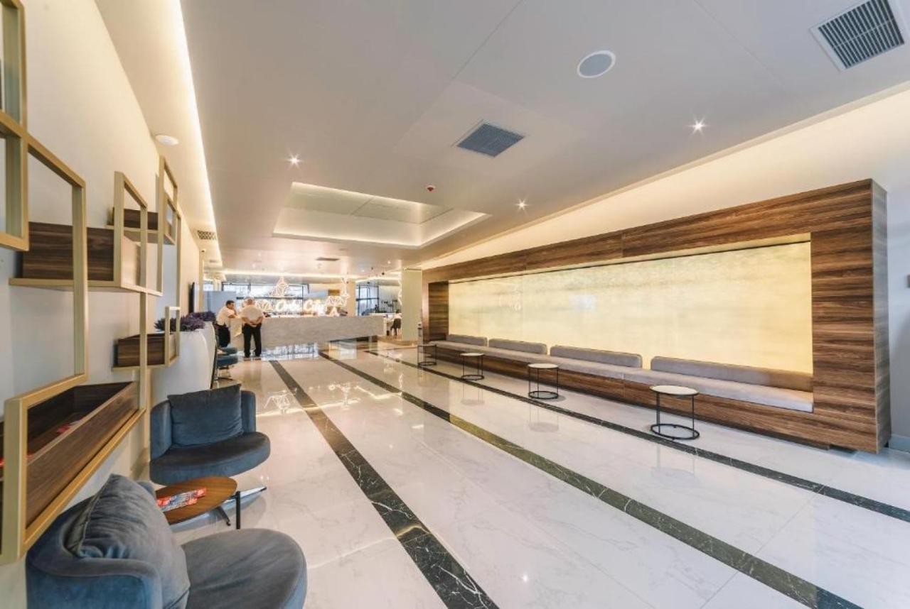 Elegance Sea View Aparthotel In Orbi City Батумі Екстер'єр фото